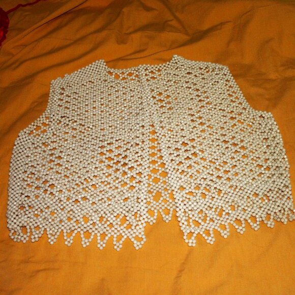 HAND CRAFTED WHITE BEADED VEST M - Picture 1 of 2
